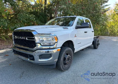 2020 Ram 3500 z USA, uszkodzony, nr VIN 3C7WRTCLXLG279872